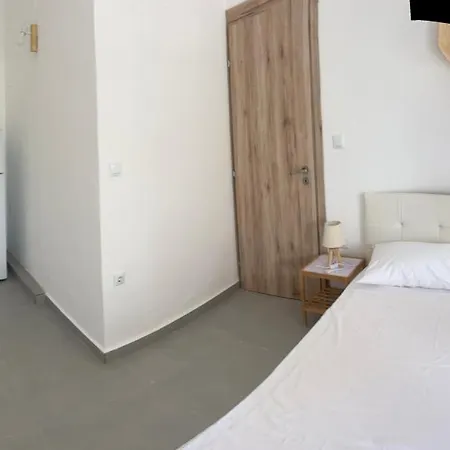 Iokasti Андрос