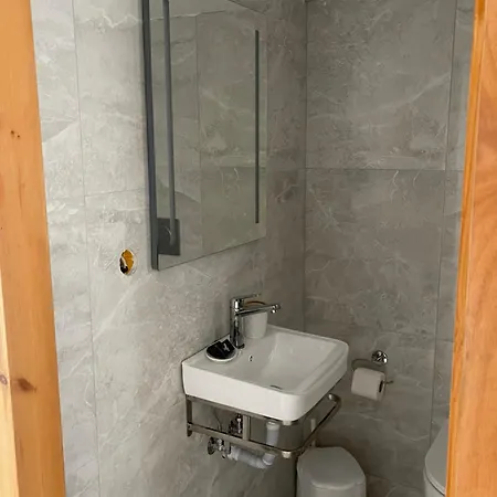 Apartament Iokasti